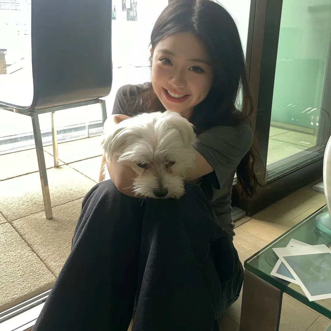 女性集中营